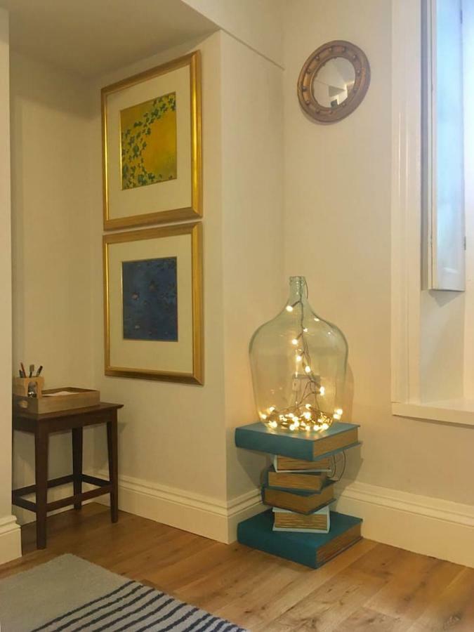 Beautiful 1Br Apartment In Historic St Aubin House エクステリア 写真