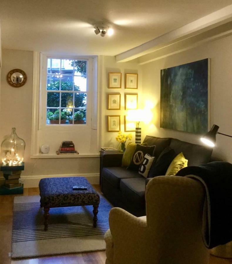 Beautiful 1Br Apartment In Historic St Aubin House エクステリア 写真