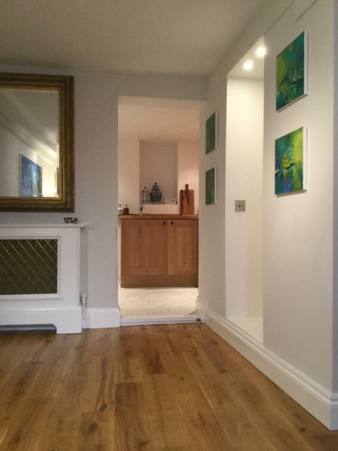 Beautiful 1Br Apartment In Historic St Aubin House エクステリア 写真