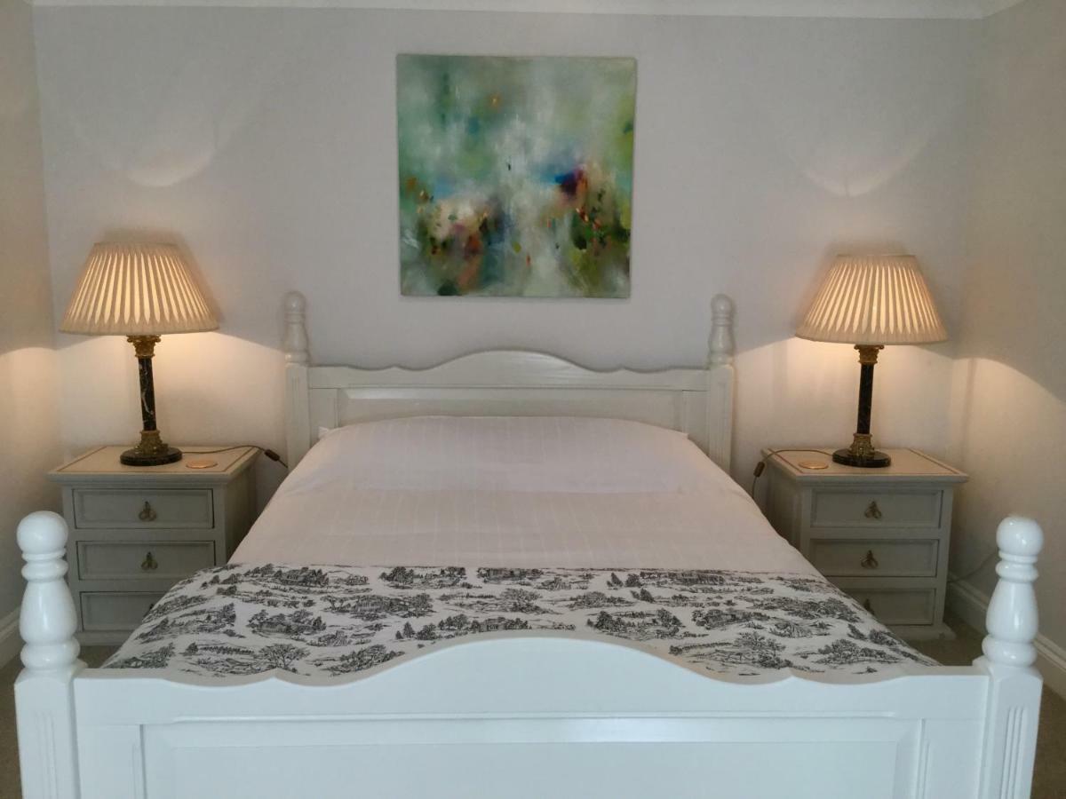 Beautiful 1Br Apartment In Historic St Aubin House エクステリア 写真
