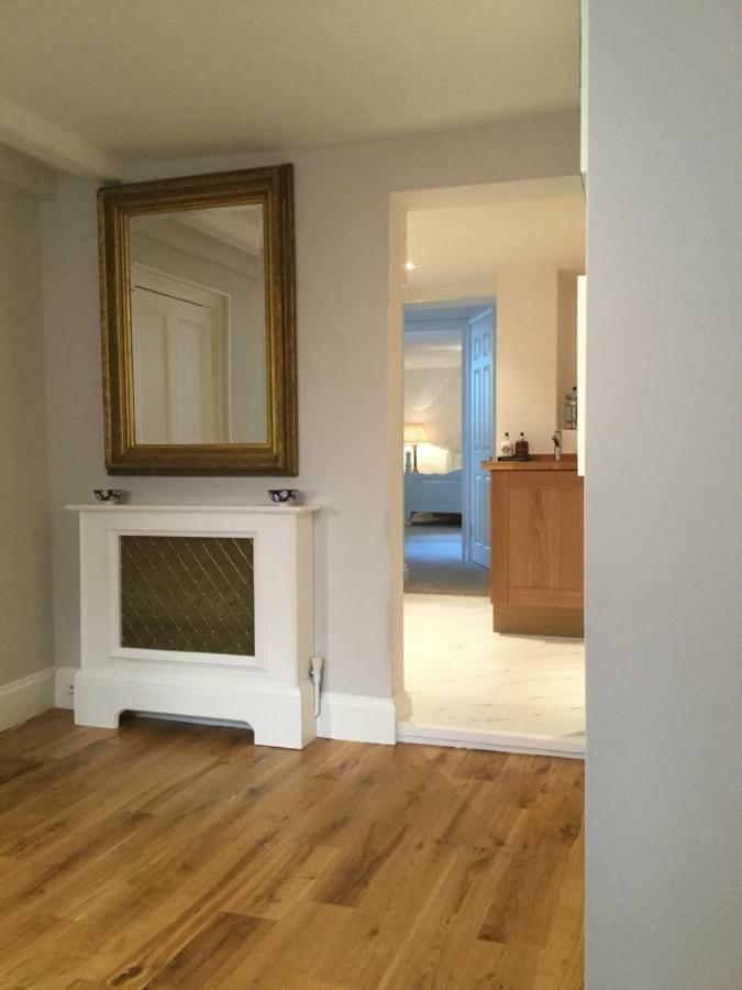Beautiful 1Br Apartment In Historic St Aubin House エクステリア 写真