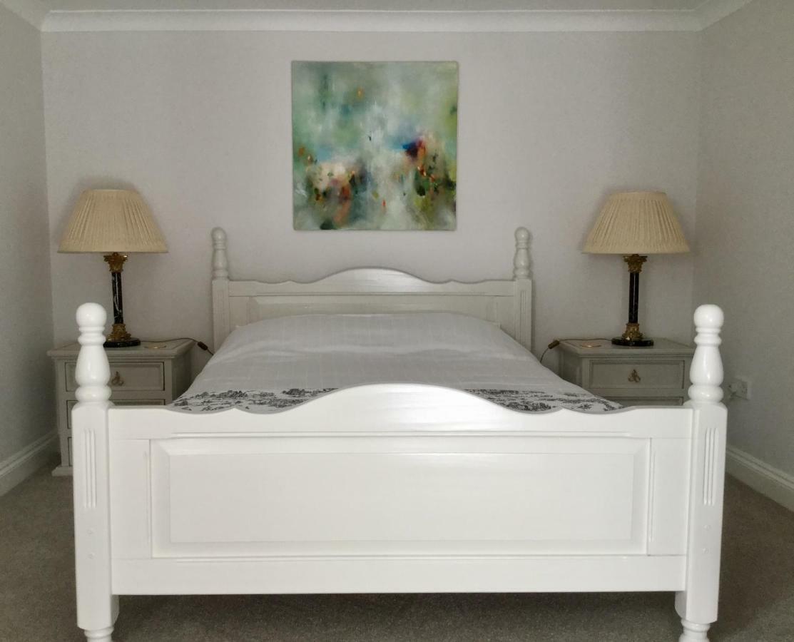 Beautiful 1Br Apartment In Historic St Aubin House エクステリア 写真